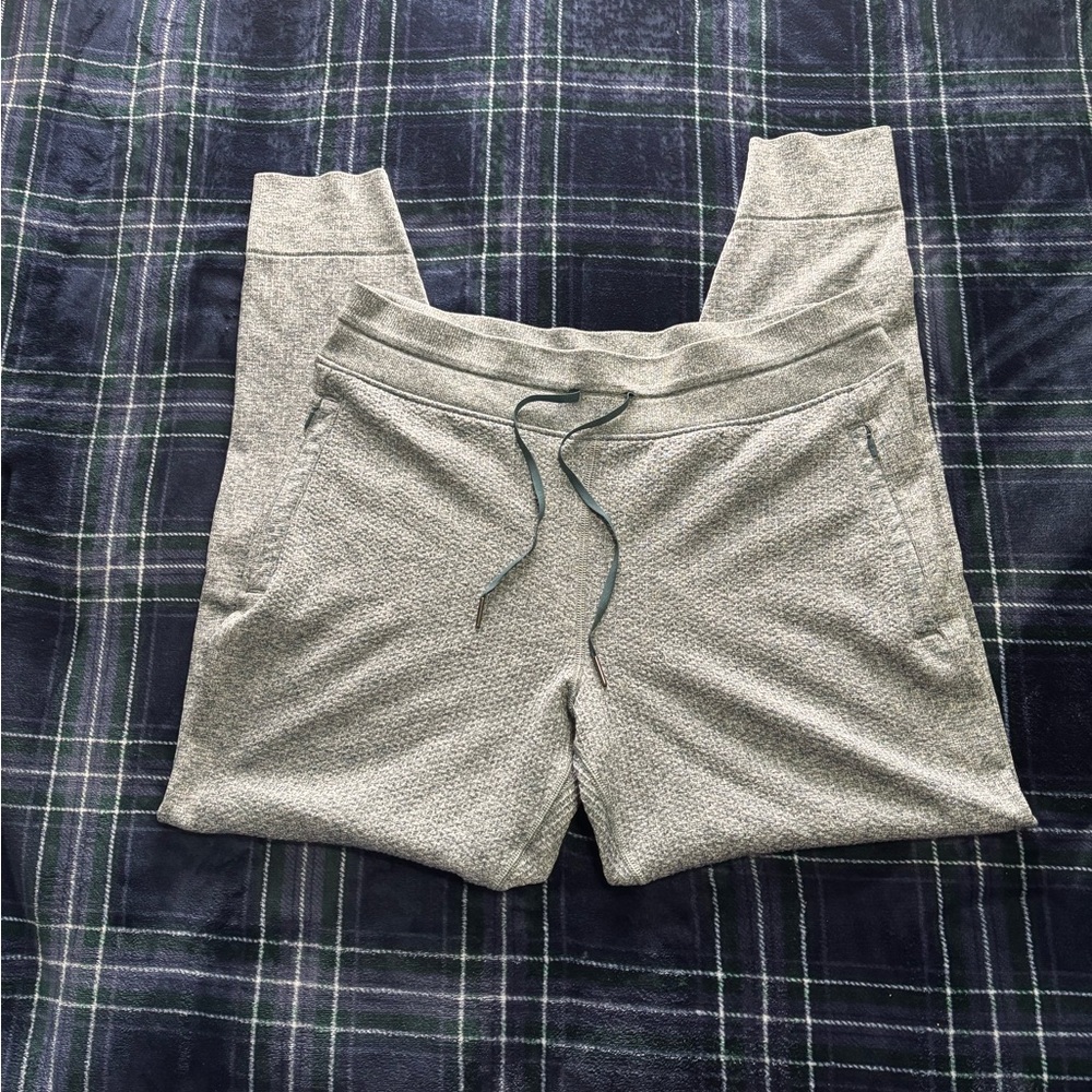 Green lululemon at ease Joggers size 12 - Picture 3 of 9